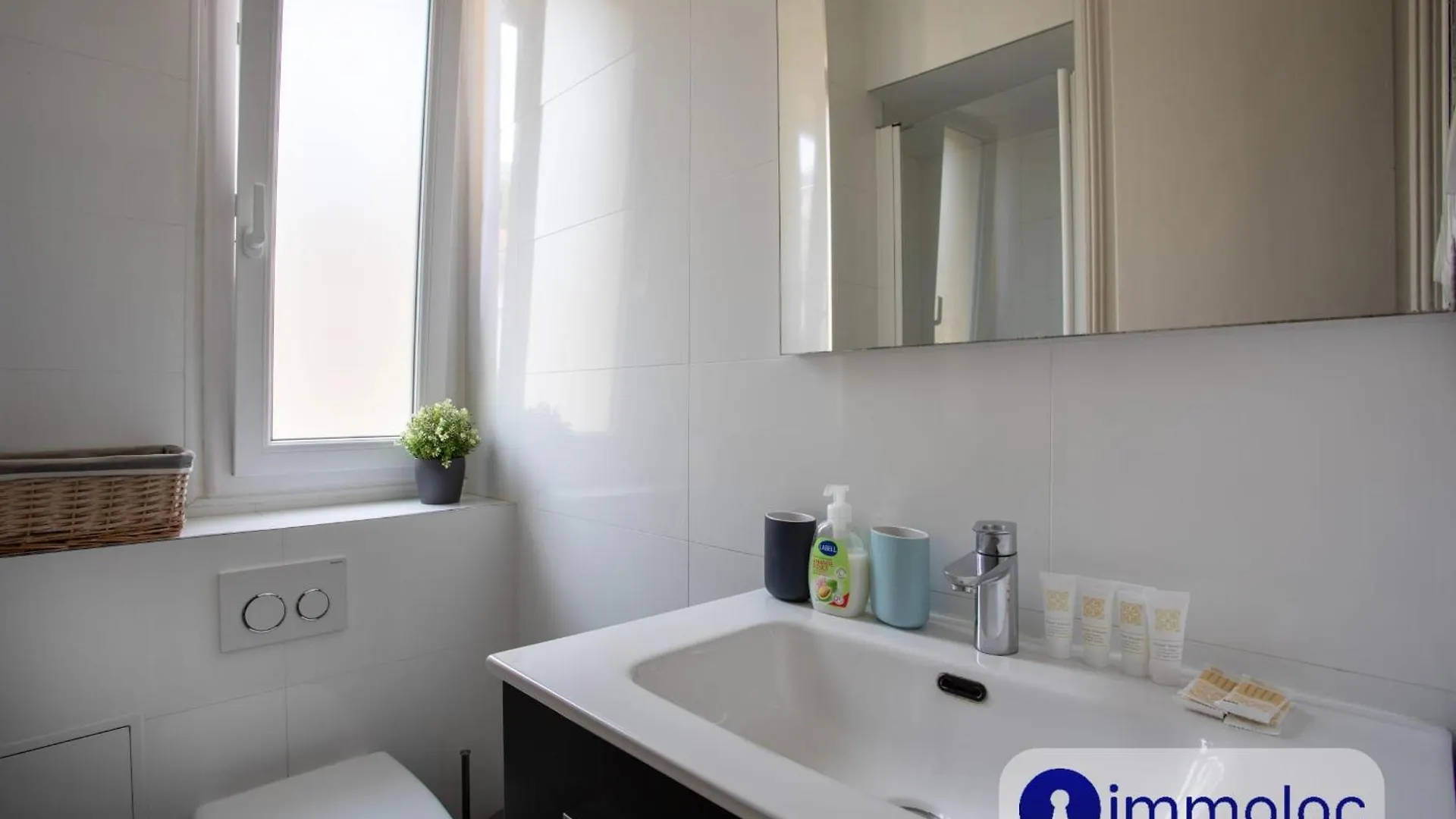 Apartment With 2 Bedrooms Quartier Liberation Νίκαια Γαλλία